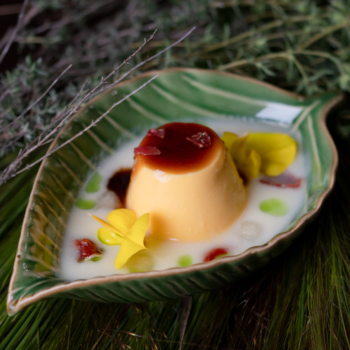 TOCINILLOS DE CIELO DE JAMÓN Y GAZPACHO DE MELÓN